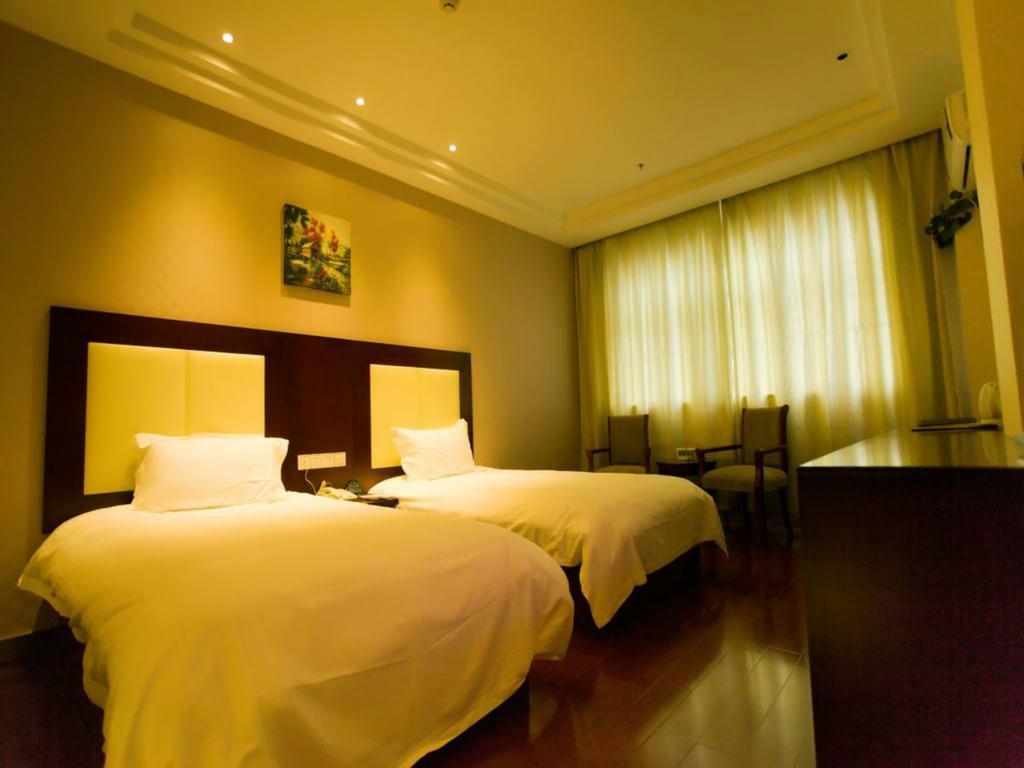 Greentree Inn Shanghai Dongming Road Subway Station Express Hotel Exteriér fotografie